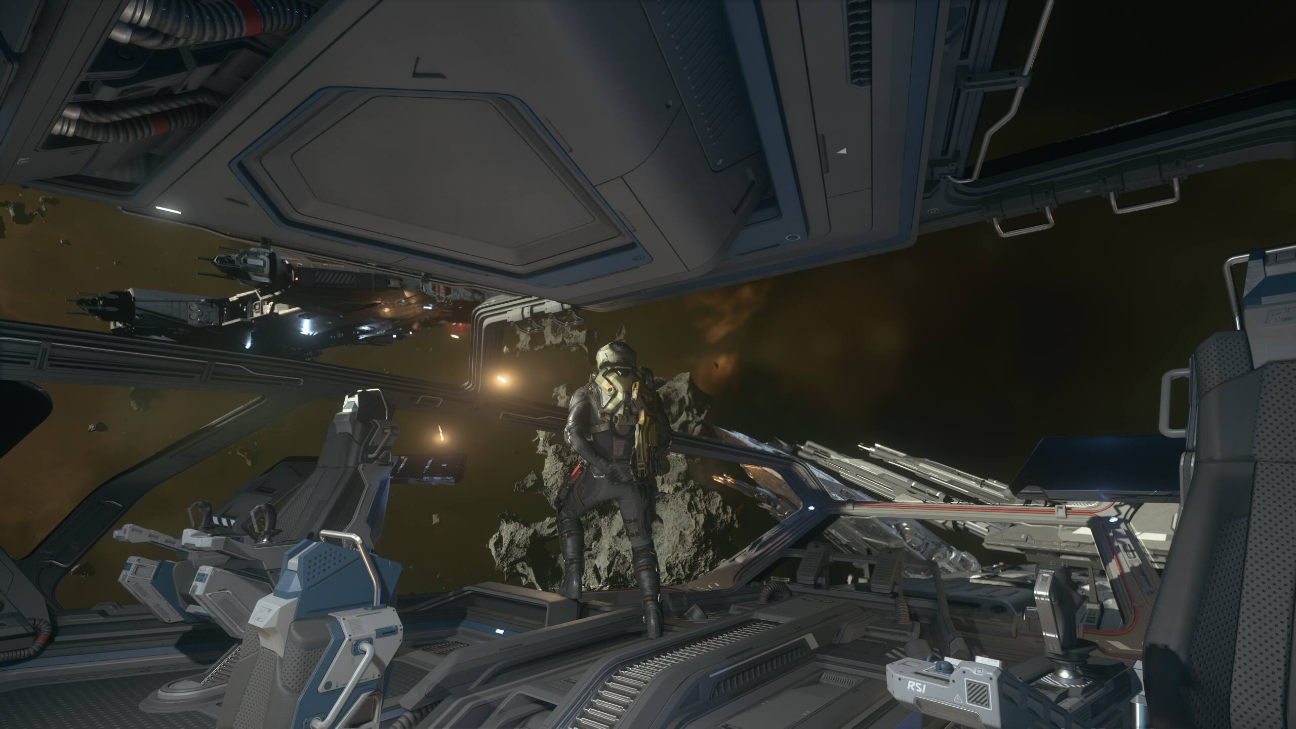 Squadron formation in combat